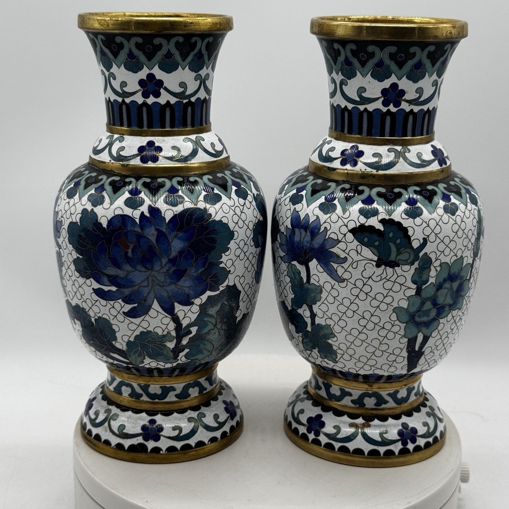 Pair of 2 Chinese Cloisonné Enamel On Brass Mirrored Vases Blue Chrysanthemum 8"